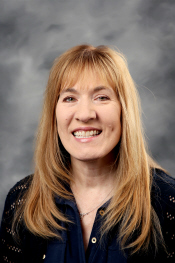 Image of Lynn Raetz